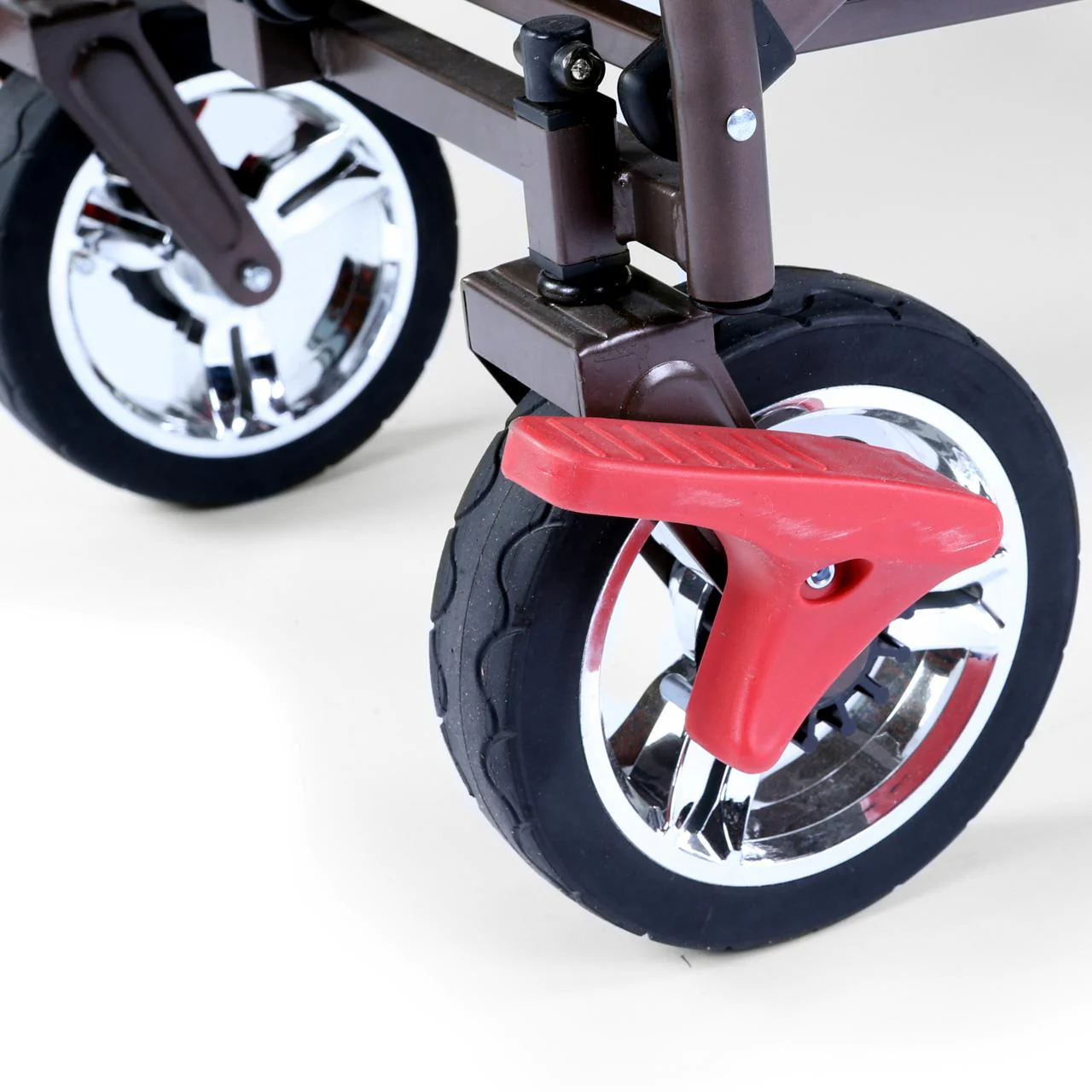 Chariot à bras Easy Cruiser d'occasion avec auvent protégé contre les UV et poignée de poussée supplémentaire - Image 10