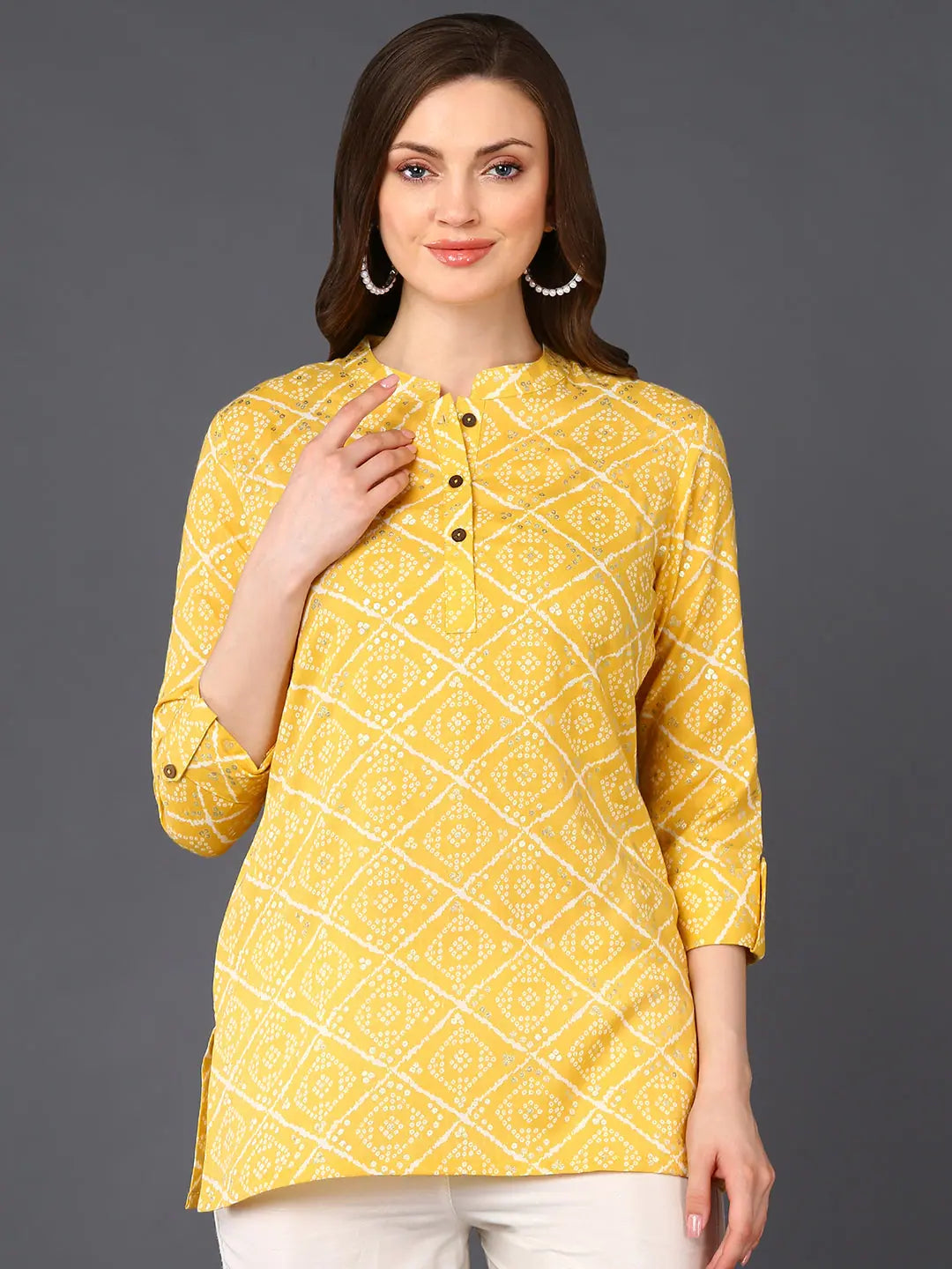 Cotton Blend Yellow Bandhani Printed Straight Tunic