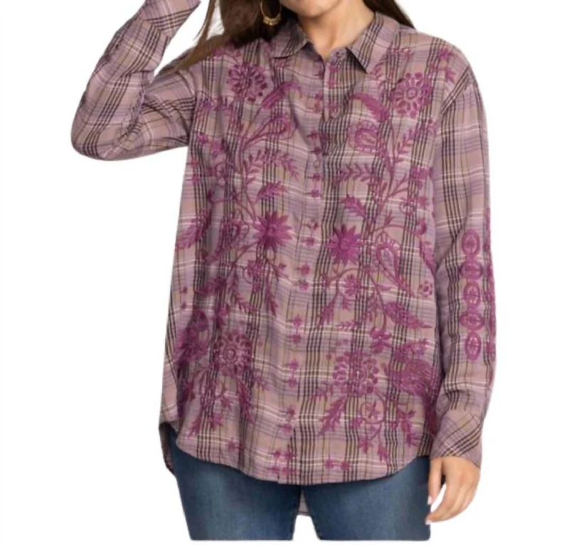 Chloe Shirt In Plaid