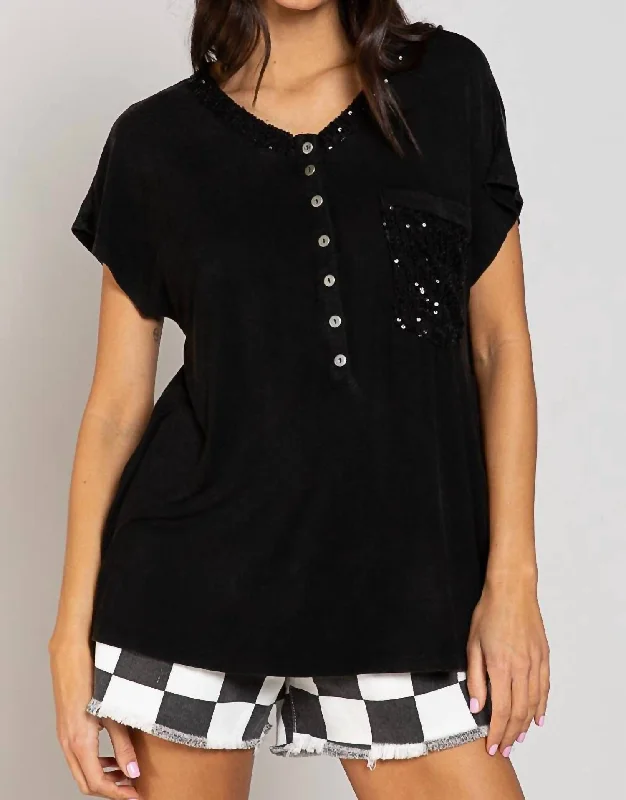 Sequined Pocket Tshirt In Black