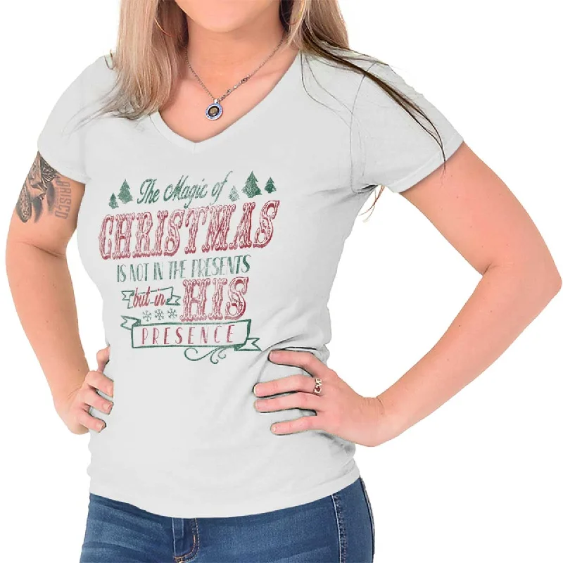 His Presence Christmas Junior Fit V-Neck T-Shirt