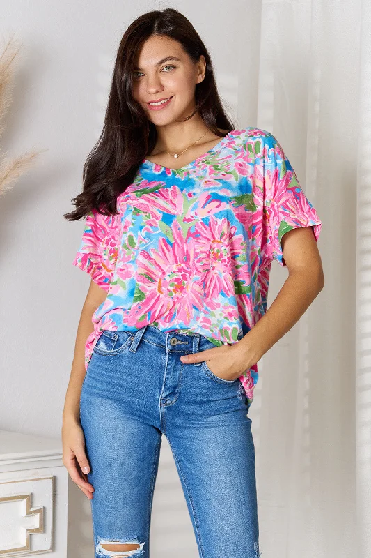 Size Large Pink Floral V-Neck Short Sleeve Blouse