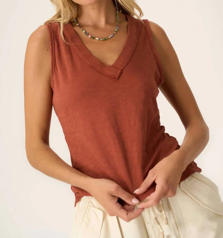 Let Me Know Slub V-Neck Tank Top In Rust